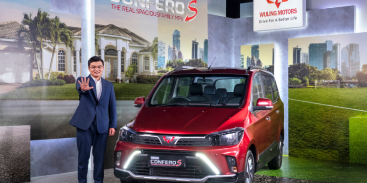 Wuling New Confero S