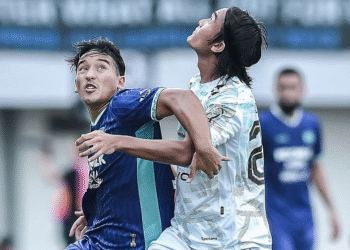 Duel Persita Tangerang vs Persib Bandung