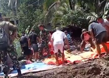 Evakuasi Korban Kecelakaan di Desa Kalijambe, Kecamatan Bener, Kabupaten Purworejo