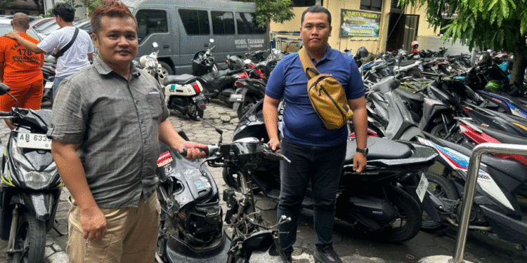 Kondisi Motor yang tertingal di kericuhan pelajar di Jln Pramuka Jogja