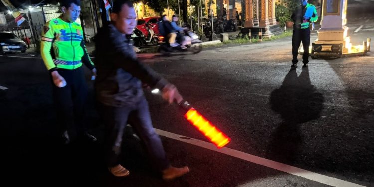 Polisi Melakukan Berada di TKP kecelakaan Maut di Jalan Palagan