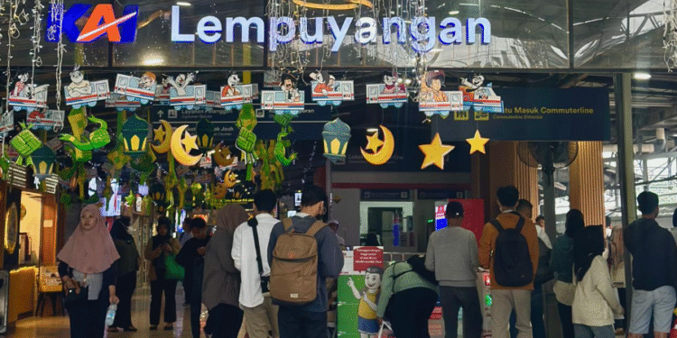 Stasiun Lempuyangan Yogyakarta