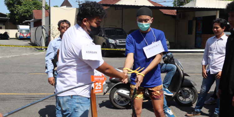 Polres Bantul menggelar rekonstruksi peristiwa duel maut di Bantul