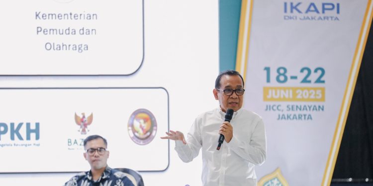 Menko PMK: Kedaulatan AI Penting untuk Jaga Karakter Bangsa dan Islam Moderat