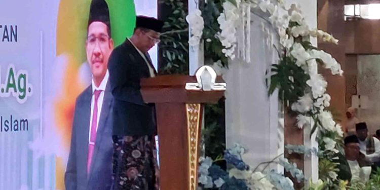 Nikah Massal Serentak: 1.000 Pasangan Resmi Disatukan, Kemenag Dorong Legalitas Demi Indonesia Emas