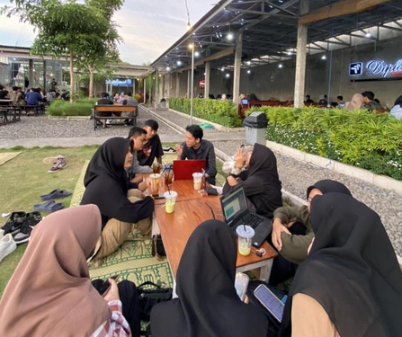 Penerapan Sistem Pemasaran Pada Fahlada Store Parfum Menggunakan Metode Odoo Berbasis Website