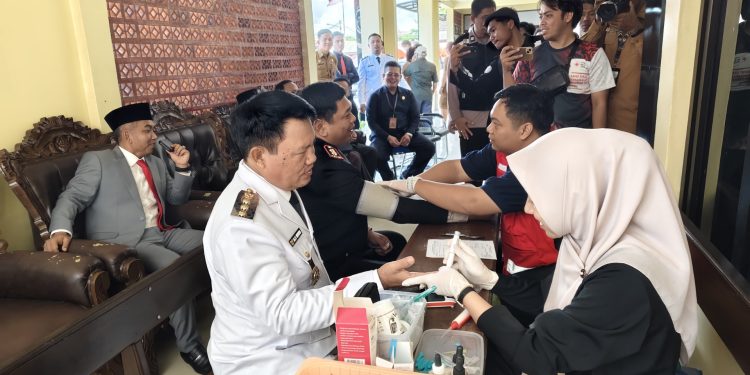 Forkopimda Seruyan Kompak Donor Darah, Rayakan Hari Bhayangkara dengan Aksi Kemanusiaan