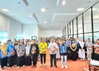 Lomba Resensi Buku di Palangka Raya: Menyemai Literasi di Tengah Derasnya Era Digital