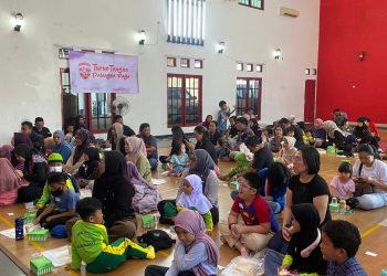 Anak-Anak Berkreasi Lewat Ecoprint: Rayakan Hari Anak Nasional dengan Semangat Inklusivitas di Palangka Raya