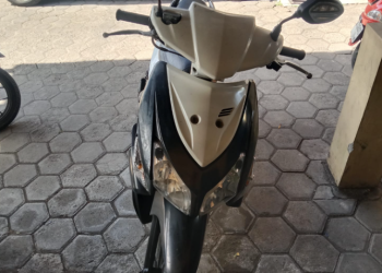 Barang bukti sepeda motor Honda Vario warna putih-hitam yang berhasil diamankan Polsek Sewon usai dibawa kabur pelaku pencurian di Bantul