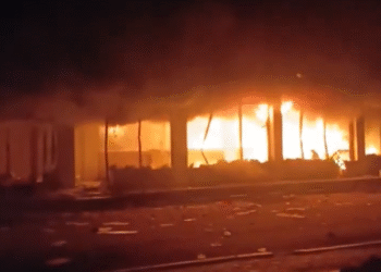 Kantor Sentra Pelayanan Kepolisian Terpadu Polda DIY habis dibakar massa aksi