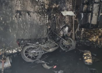 Kondisi sepeda motor dan ruang setting karburator di Rumah Rancing Jogja yang hangus terbakar usai dilalap api