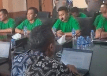 Proses sidang 7 anggota Brimob Polda Metro Jaya di Propam Polri, Jumat, 29 Agustus 2025