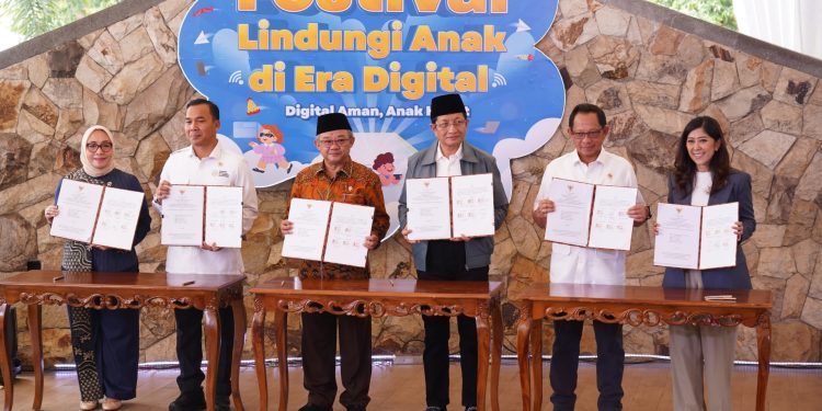 Enam Menteri Kompak Lindungi Anak dari Bahaya Ruang Digital, PP TUNAS Mulai Diterapkan