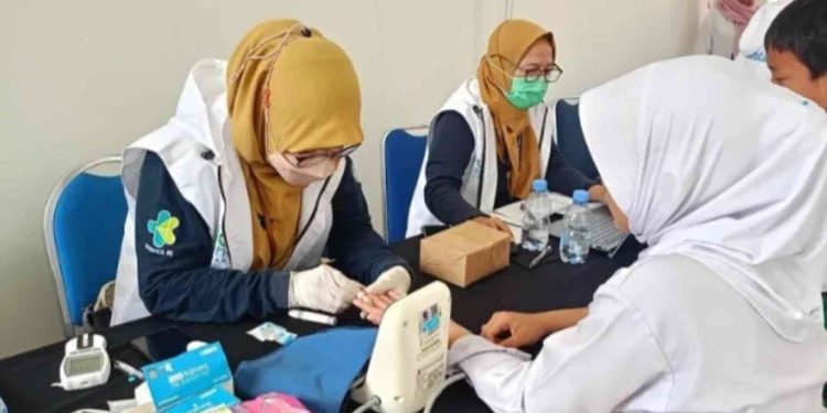 PKG Sekolah: Pemerintah Gelar Pemeriksaan Kesehatan Massal Demi Generasi Emas 2045