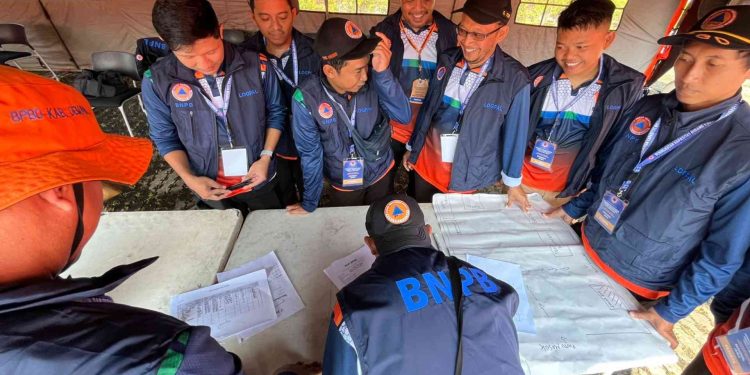 BNPB Perkuat Kesiapsiagaan Bencana Lewat Pelatihan Logistik Regional Sumatera–Jawa