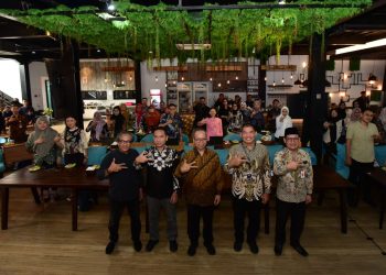 IGID Menyapa di Surabaya: Menggugah Literasi Digital Lewat Semangat Sekolah Rakyat