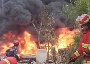 Pertamina EP dan PLN Bergerak Cepat Tangani Kebakaran Sumur Minyak Ilegal di Blora