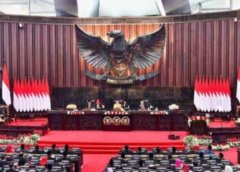 Berapa Gaji DPR RI dan Tunjangannya Perbulan