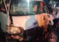 Kondisi mobil pikap Daihatsu yang ringsek di bagian depan usai terlibat kecelakaan dengan sepeda motor di Jalan Srandakan, Bantul, Kamis (11/9/2025)