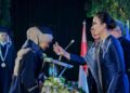 Menteri Pariwisata Widiyanti Putri Wardhana dalam Wisuda Poltekpar NHI Bandung di Gedung Graha I Gede Ardika, Bandung