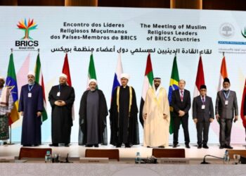 Pose bersama para wakil pemimpin muslim negara anggota BRICS di Rio de Janeiro, Brasil. (Foto Humas Kementerian Agama)
