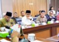 Wakil Menteri Agama Romo Muhammad Syafii dalam rapat koordinasi pembentukan Kementerian Haji dan Umrah./Foto Humas Kementerian Agama