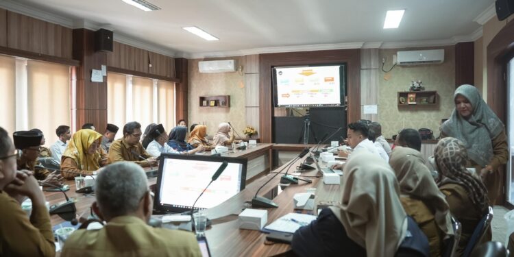 Pemko Dumai Dukung Perluasan Penyaluran Program MBG : Rapat bersama Koordinator Wilayah (Korwil) Badan Gizi Nasional (BGN) Kota Dumai (foto: MC Dumai)