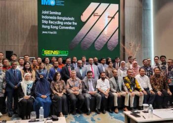 Pemerintah Republik Indonesia melalui Direktorat Jenderal Perhubungan Laut (Ditjen Hubla) Kementerian Perhubungan bekerja sama dengan International Maritime Organization (IMO) menyelenggarakan Seminar on Ship Recycling under The Hong Kong Convention pada 16–17 September 2025 di Jakarta. Kegiatan ini merupakan bagian dari kerja sama IMO-SENSREC Programme../Foto Humas Kemenhub