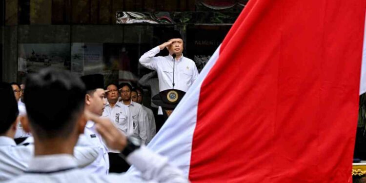Menhub Dudy Ajak Insan Transportasi Perkuat Inovasi dan Pelayanan : Menteri Perhubungan (Menhub) Dudy Purwagandhi dalam upacara Harhubnas di Jakarta, Rabu (17/9/2025)../Foto Daniel P./Humas Kemenhub