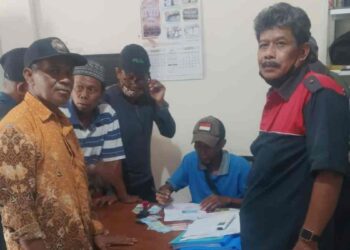 Warga antusias mendaftar menjadi anggota KDMP Padangan, Bojonegoro. KDMP Padangan kini telah beroperasi dan ikut menyukseskan program GAYATRI/Foto: Dok. KDMP Padangan