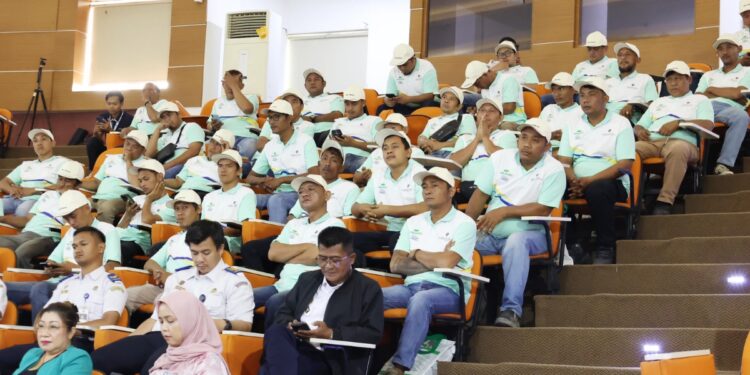 Direktorat Jenderal Perhubungan Darat (Ditjen Hubdat) Kementerian Perhubungan meluncurkan langkah baru untuk menekan angka kecelakaan di sektor angkutan barang dengan menggelar Bimbingan Teknis (Bimtek) dan Kompetisi Pengemudi Perusahaan Angkutan Barang Umum di Pusat Pengembangan Sumber Daya Manusia Aparatur Perhubungan, Bogor, Rabu (24/9/2025). (Foto Humas Kemenhub)