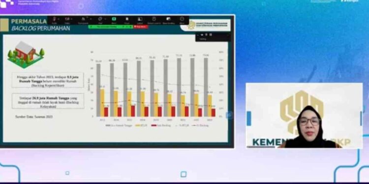 Kepala Balai Pelaksana Penyediaan Perumahan dan Kawasan Permukiman Sumatera III Yenni Sofyan Mora saat kegiatan forum literasi media “IGID Menyapa” yang digelar di Provinsi Riau, Kamis (25/9/2025) melalui Zoom Meeting/Foto: Screenshot Youtube Indonesia.go.id