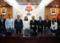 Upaya pemberantasan korupsi kian menegaskan dirinya sebagai agenda global. Komisi Pemberantasan Korupsi (KPK) Indonesia dan Anti-Corruption Agency (ACA) Uzbekistan sepakat memperkuat kemitraan strategis melalui pemanfaatan teknologi digital, pendidikan antikorupsi, serta pencegahan korupsi di sektor bisnis. (Foto: Dok KPK)