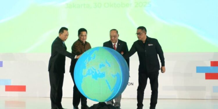 Musyawarah Nasional (Munas) Ikatan Sepeda Sport Indonesia (ISSI) resmi dibuka di The Tribrata Dharmawangsa, Jakarta, Kamis (30/10/2025). Agenda utama Munas tahun ini adalah pemilihan Ketua Umum Pengurus Besar (PB) ISSI masa bakti 2025–2029, dengan calon tunggal Jenderal Polisi Drs. Listyo Sigit Prabowo, yang sebelumnya menjabat Ketum PB.ISSI periode 2021–2025. (Foto Humas KONI Pusat)