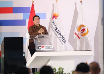 Menteri Pemuda dan Olahraga Republik Indonesia (Menpora RI) Erick Thohir menegaskan pentingnya introspeksi diri sebagai langkah awal dalam melakukan evaluasi dan transformasi sistem olahraga nasional. Pernyataan tersebut disampaikan Erick saat menghadiri Musyawarah Nasional (Munas) Ikatan Sepeda Sport Indonesia (ISSI) 2025 di The Tribrata Dharmawangsa, Jakarta, Kamis (30/10/2025).(Foto Humas KONi Pusat)