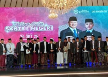 Malam Bakti Santri untuk Negeri yang digelar oleh Direktorat Jenderal Pendidikan Islam Kemenag di Taman Mini Indonesia Indah (TMII), Jakarta