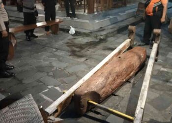 Petugas Kepolisian Berada di Lokasi Anak Tertimpa Ketongan di Kopi Ingkar Janji Kulon Progo