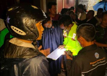 Polisi melakukan penyelidikan kecelakaan di Jalan Imogiri Timur