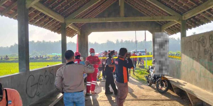 Pria 33 Tahun Ditemukan Tewas Gantung Diri di Panjatan Kulon Progo