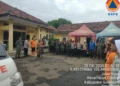 Foto : TRC BNPB melakukan koordinasi dengan petugas gabungan untuk melakukan pendataan, evakuasi dan penanganan darurat di Kecamatan Cisolok, Kabupaten Sukabumi, Jawa Barat, pada Selasa (28/10). (BNPB)