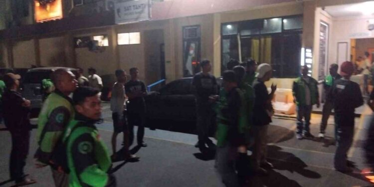 Rombongan Driver Ojek Online berada di Polres Bantul