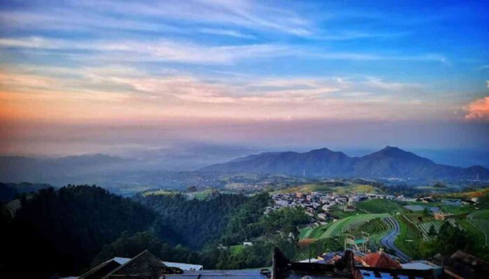 Wisata Nepal Van Java Magelang