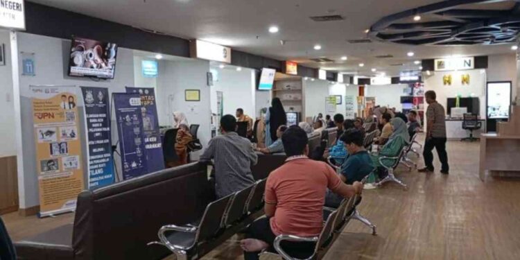 Ilustrasi suasana di Dinas Penanaman Modal dan Pelayanan Terpadu Satu Pintu (DPMPTSP) Kota Banda Aceh. (Foto: Dok.DPMPTSP Kota Banda Aceh)