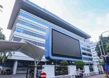 Masa Sanggahan Seleksi Pengguna Pita Frekuensi 1,4 GHz Resmi Berakhir, tidak Ada Keberatan yang Diajukan : Gedung Kementerian Komdigi RI, Jakarta Pusat. (Foto: Agus Siswanto/KPM Kemkomdigi)