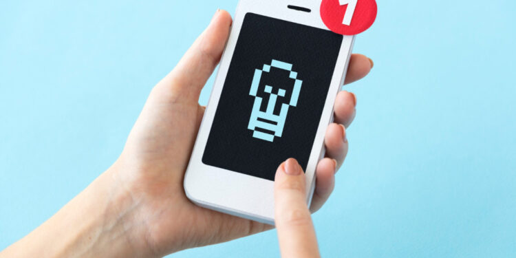 Publik Diminta Awasi Kebijakan Pemblokiran IMEI oleh Kemenkomdigi