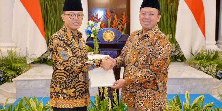 Menteri ATR/BPN Serahkan Sertifikat Hak Pakai untuk Amankan Aset Negara