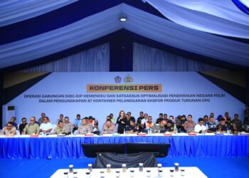 Kapolri dan Pejabat Lain Ungkap Pelanggaran Ekspor 87 Kontainer Produk CPO