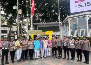 Musik Orkes Melayu dan Kehadiran Polwan Warnai CFD Bundaran HI