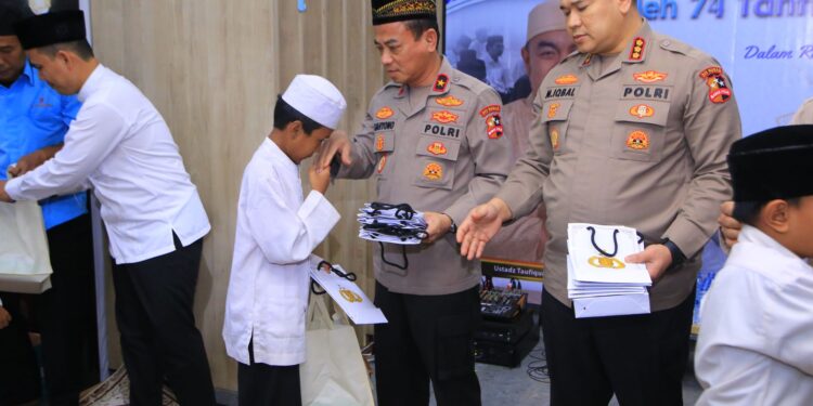 Humas Polri Rayakan HUT Ke-74 dengan Santunan untuk 100 Anak Yatim